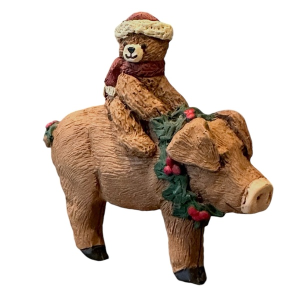 Santa Bear riding Pig Wind-Up Musical Ornament 'Santa Claus is coming to town' - Picture 10 of 14